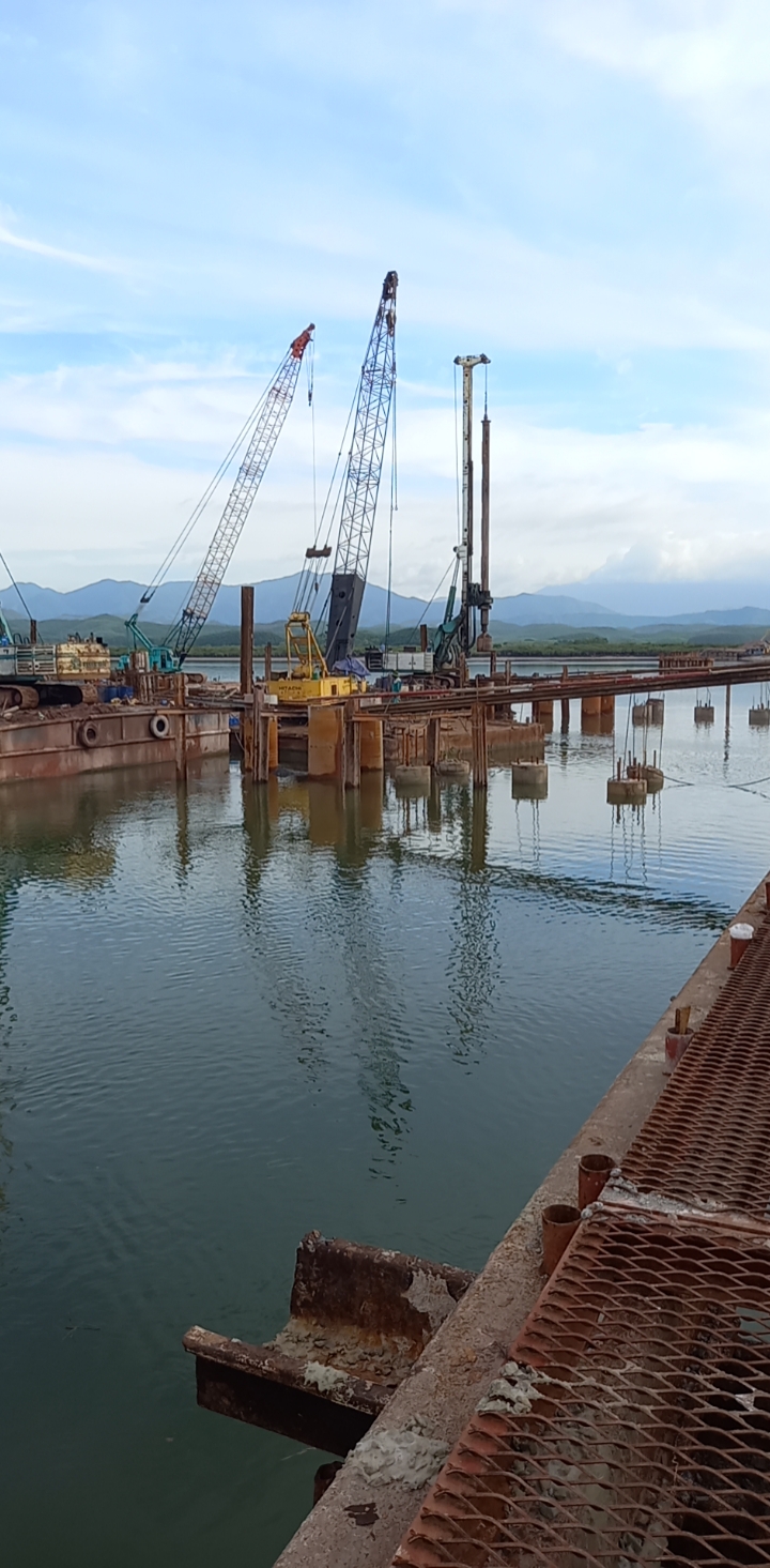 du-an-cau-tien-yen-quang-ninh-thi-cong-dong-nho-coc (12)