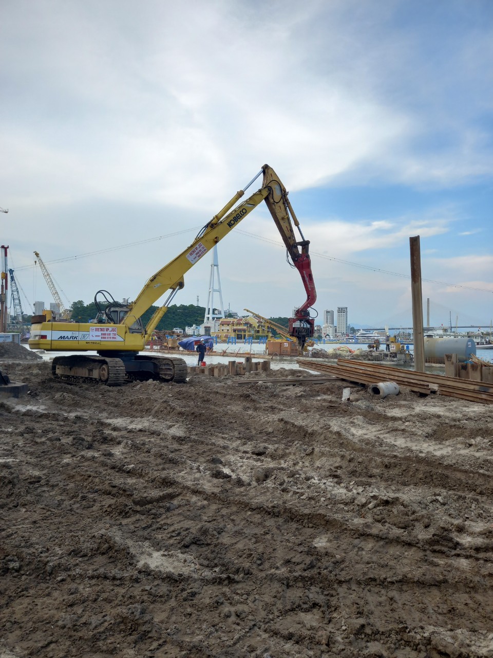 thi-cong-coc-cu-larsen-du-an-marina-ha-long-quang-ninh (10)